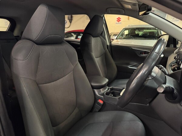 Used Toyota RAV4 2019 for sale - 76167193: Photo 24