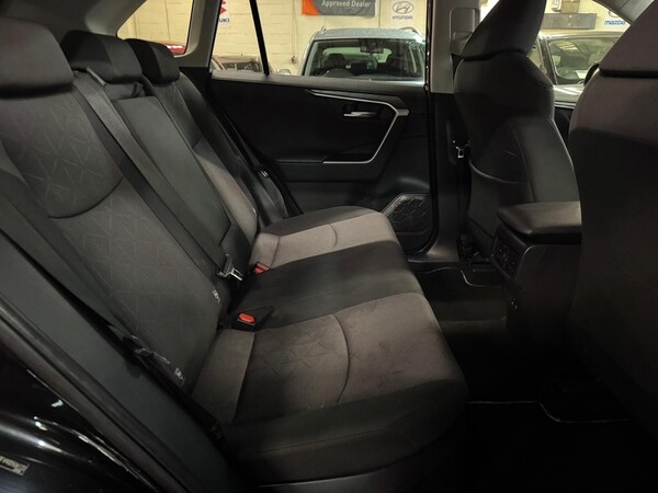 Used Toyota RAV4 2019 for sale - 76167193: Photo 28
