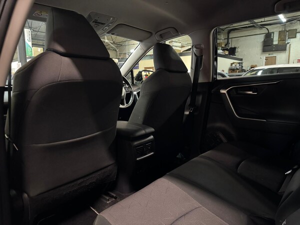 Used Toyota RAV4 2019 for sale - 76167193: Photo 33