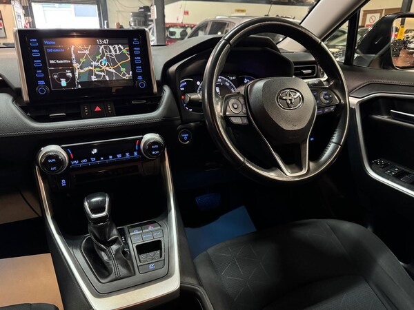 Used Toyota RAV4 2019 for sale - 76167193: Photo 40