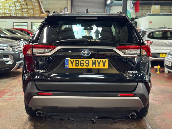 Used Toyota RAV4 2019 for sale - 76167193: Photo 5