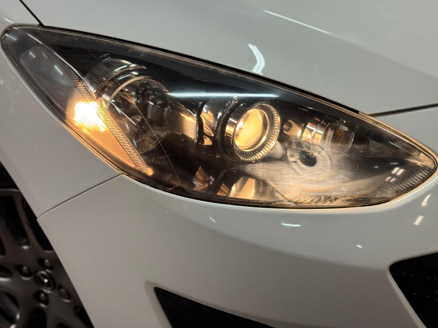 Used Mazda Mazda2 2013 for sale - 77345000: Photo 12