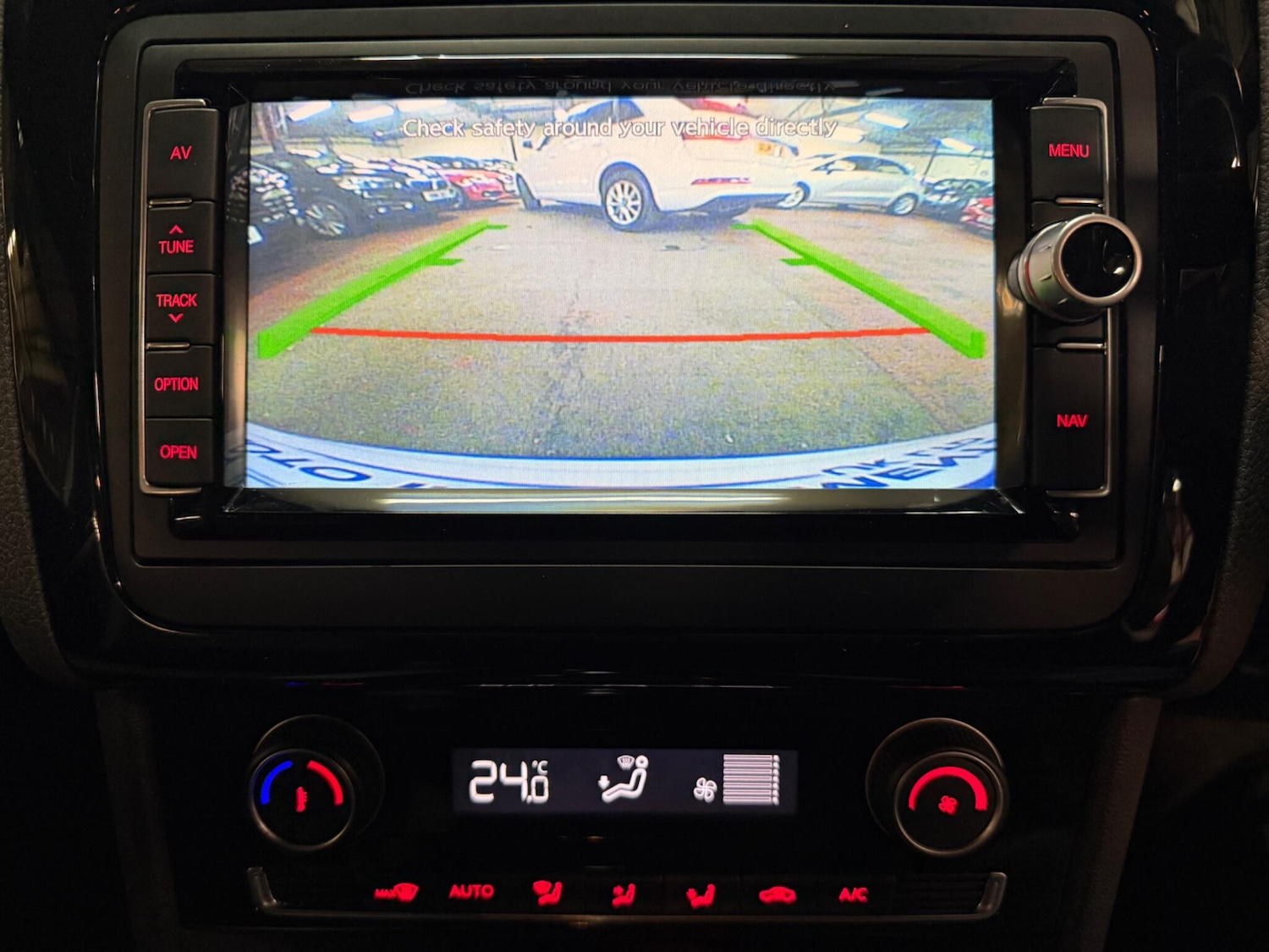 Used Volkswagen Polo for sale - 77704704: Photo 28