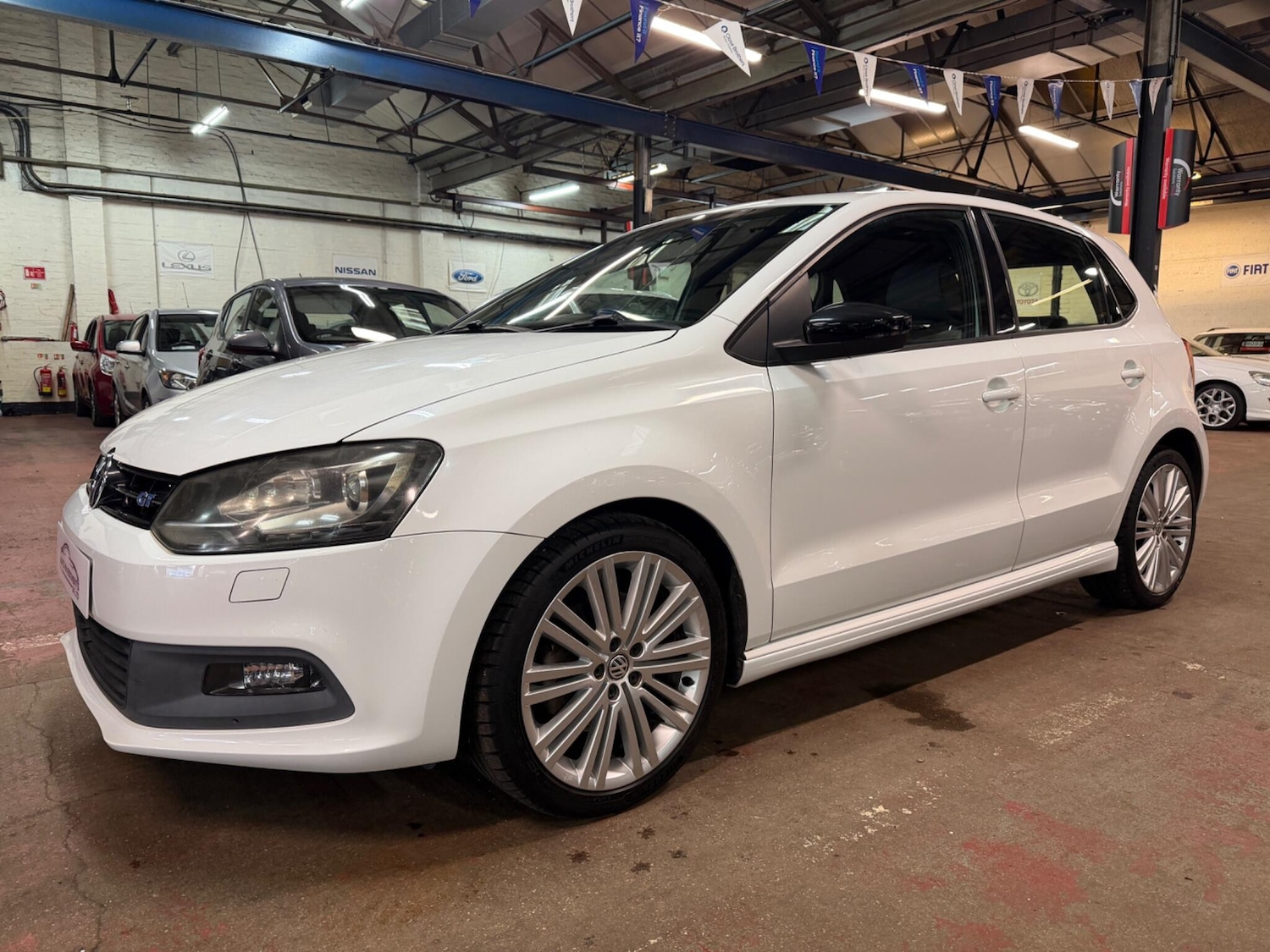 Used Volkswagen Polo for sale - 77704704: Photo 3