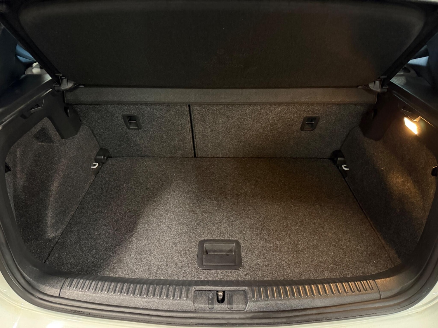 Used Volkswagen Polo for sale - 77704704: Photo 39