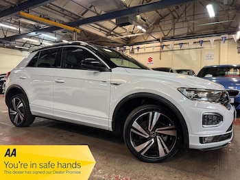 Used Volkswagen T-Roc 2020 for sale - 79145047: Photo