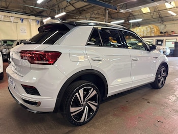 Used Volkswagen T-Roc 2020 for sale - 79145047: Photo