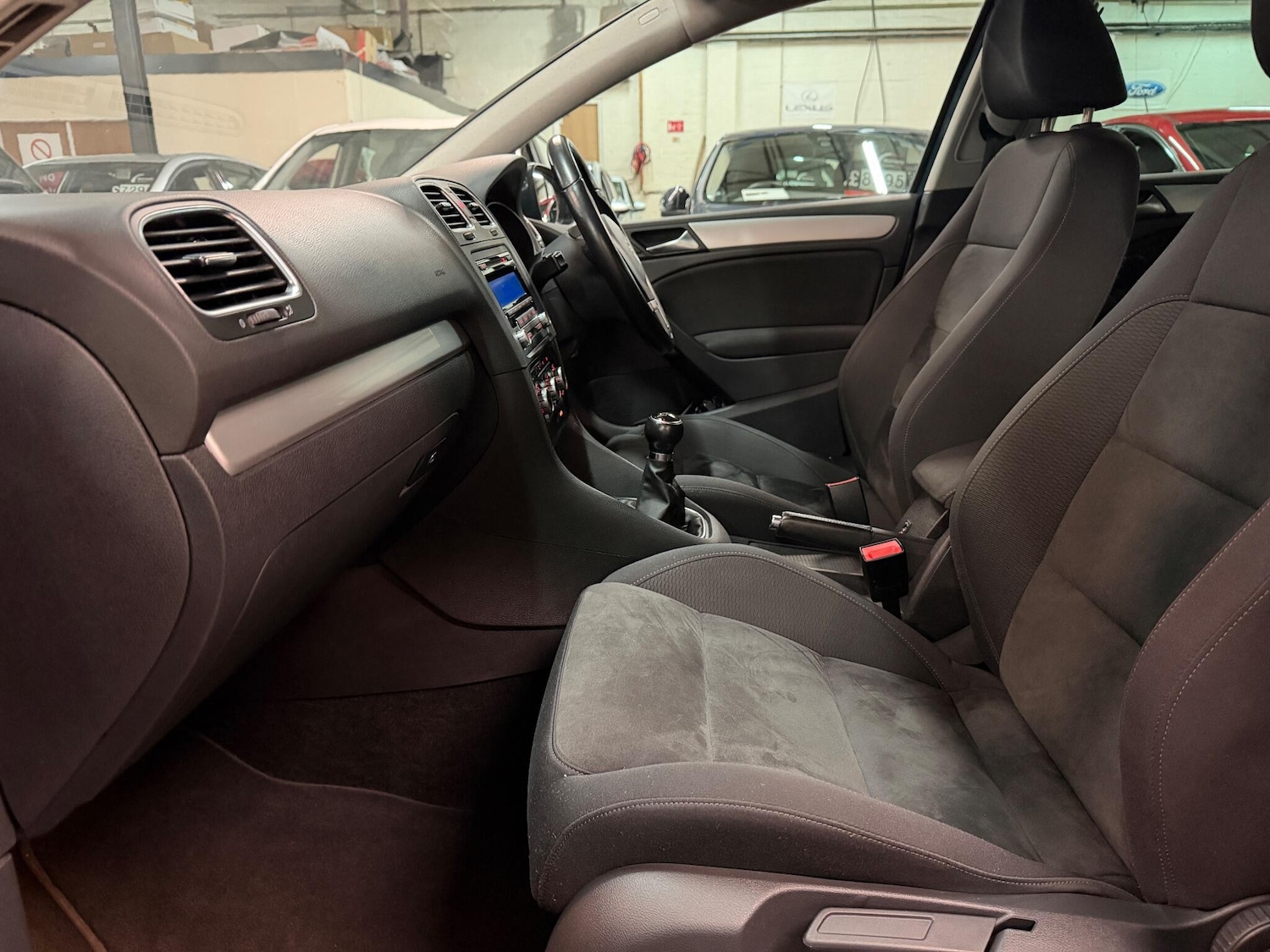 Used Volkswagen Golf 2009 for sale - 76226581: Photo 20