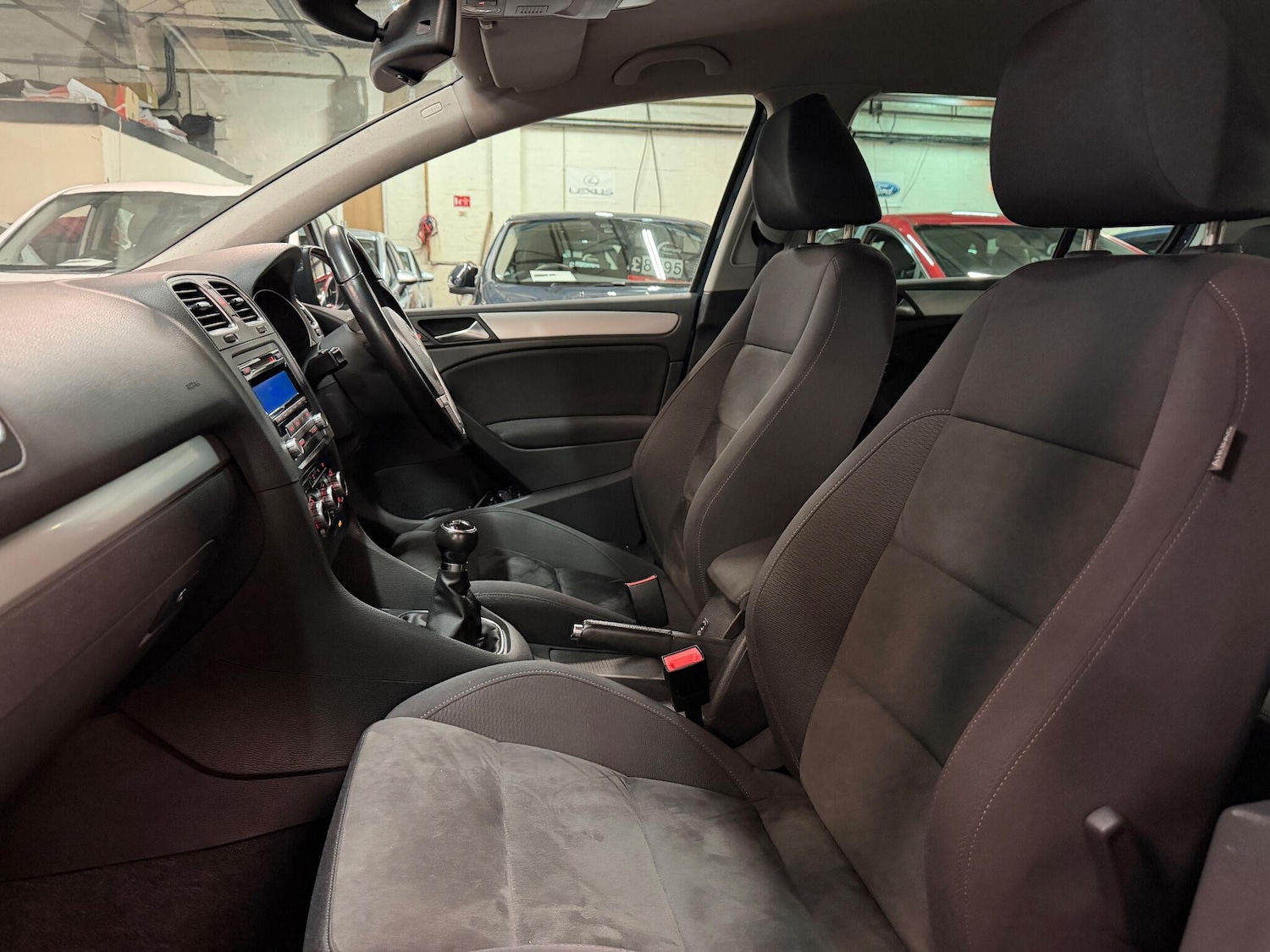 Used Volkswagen Golf 2009 for sale - 76226581: Photo 21