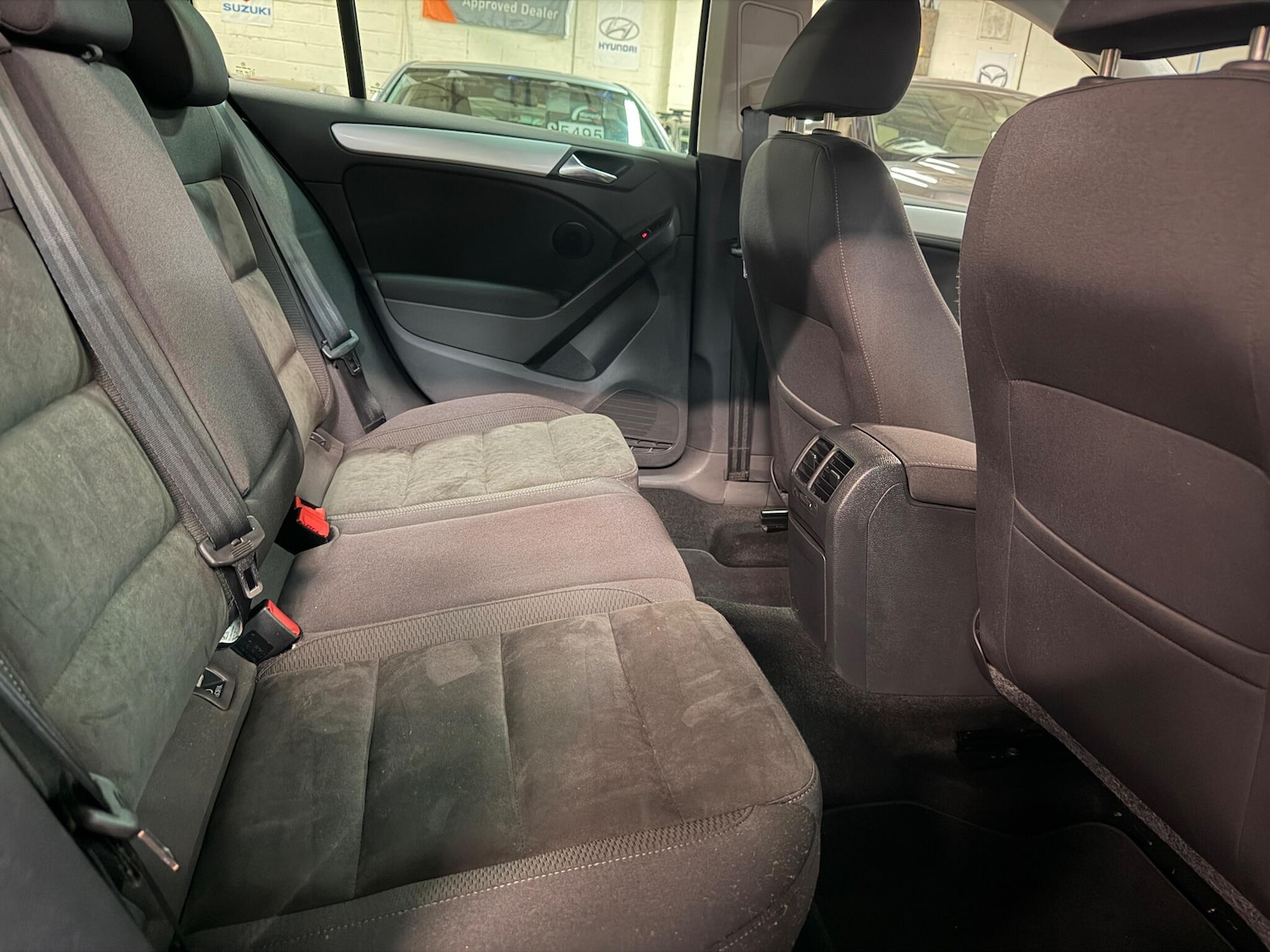 Used Volkswagen Golf 2009 for sale - 76226581: Photo 24