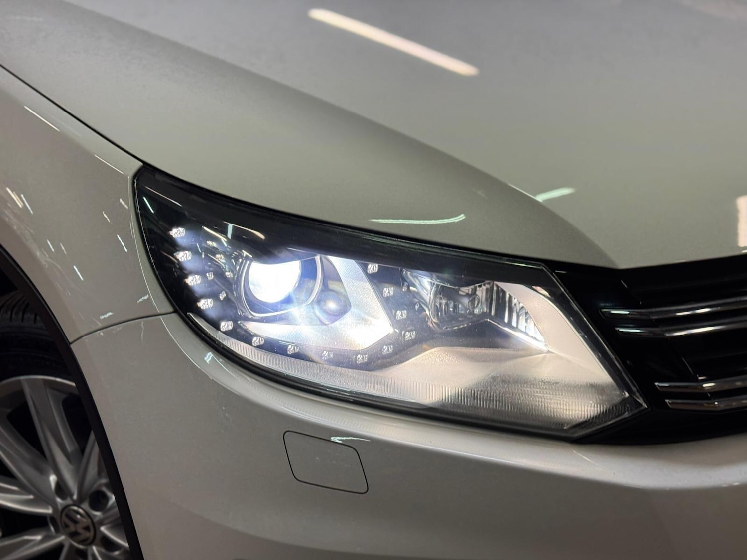 Used Volkswagen Tiguan for sale - 77575012: Photo 11