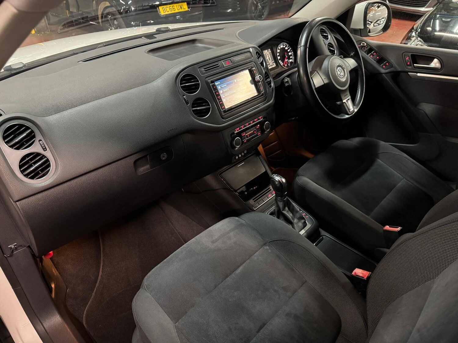 Used Volkswagen Tiguan for sale - 77575012: Photo 22