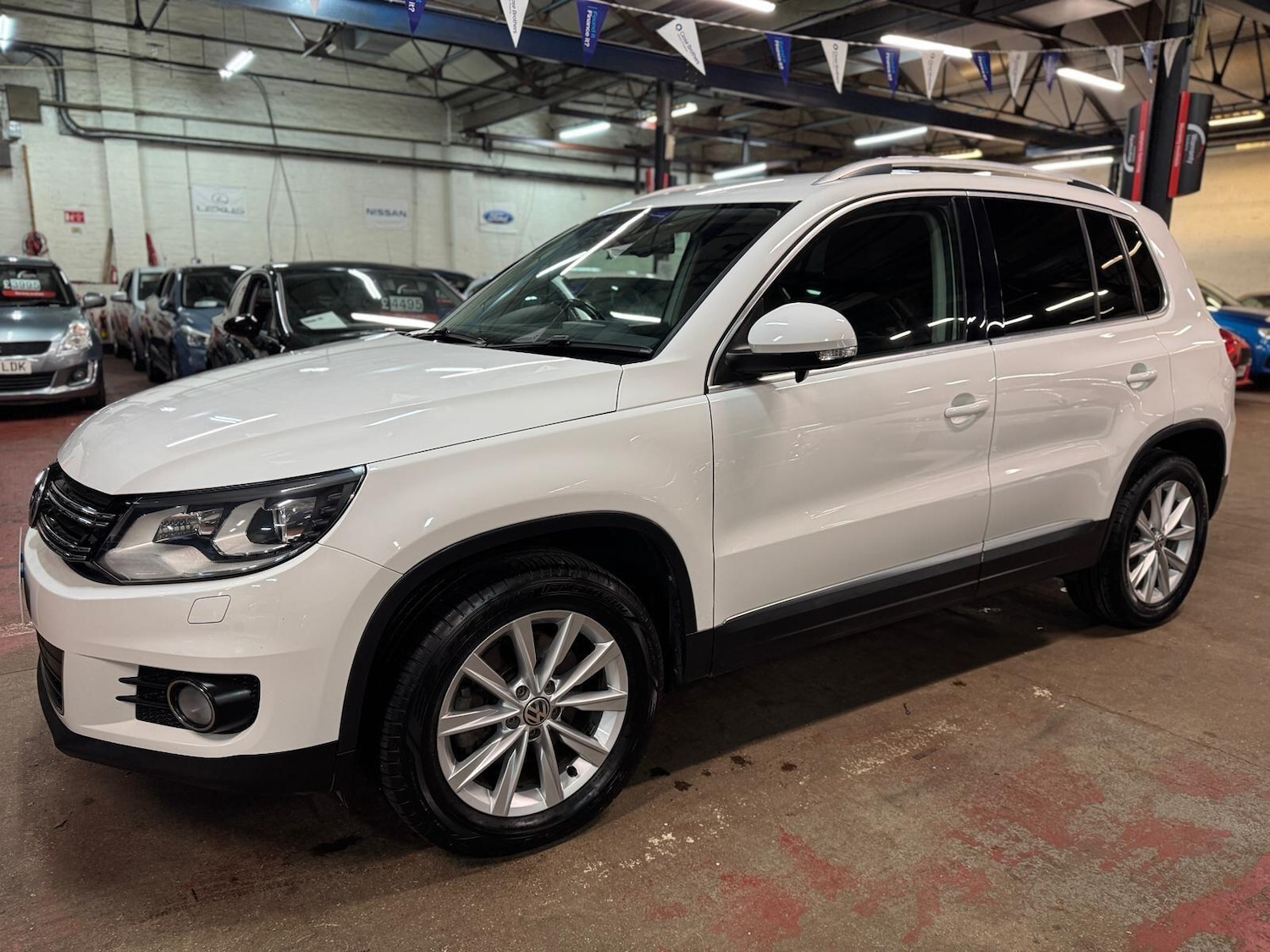 Used Volkswagen Tiguan for sale - 77575012: Photo 3