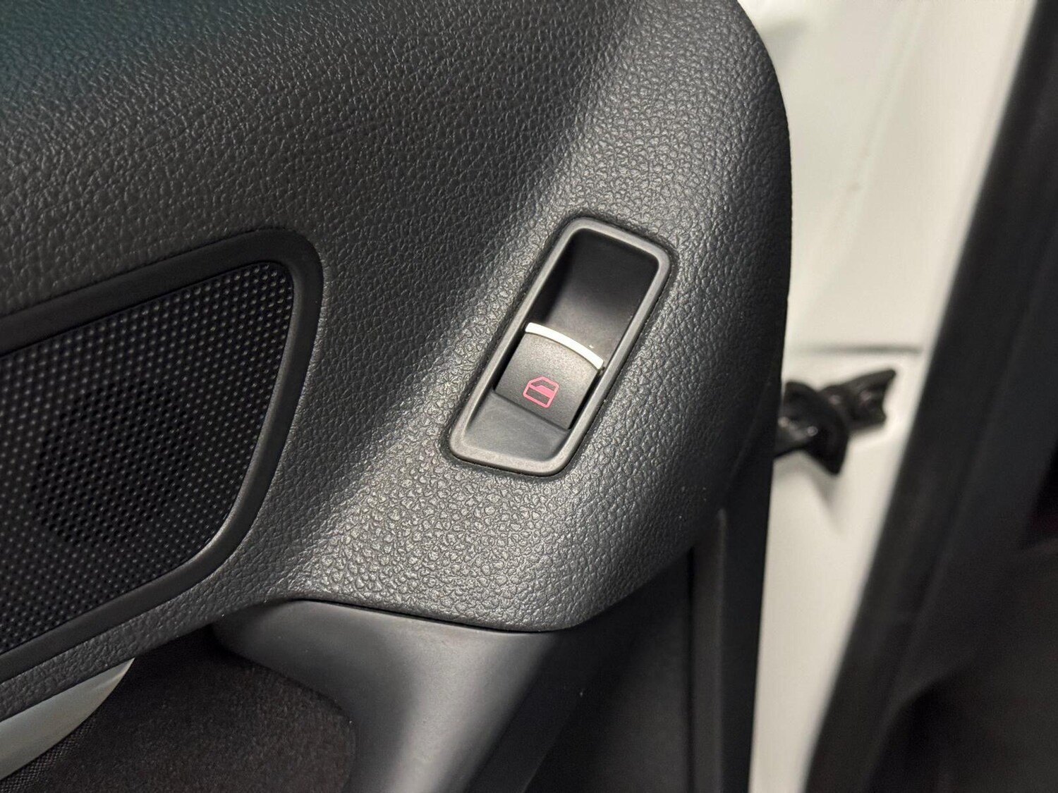 Used Volkswagen Tiguan for sale - 77575012: Photo 33