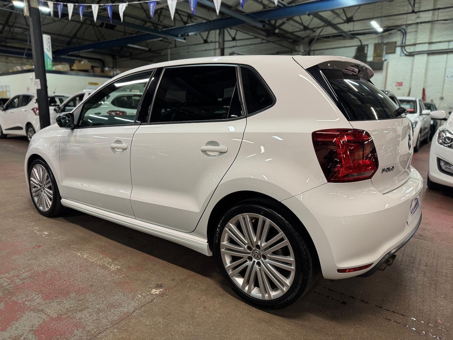 Used Volkswagen Polo for sale - 76620333: Photo 4