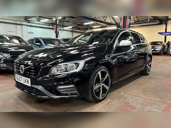Used Volvo V60 2017 for sale - 78759261: Photo