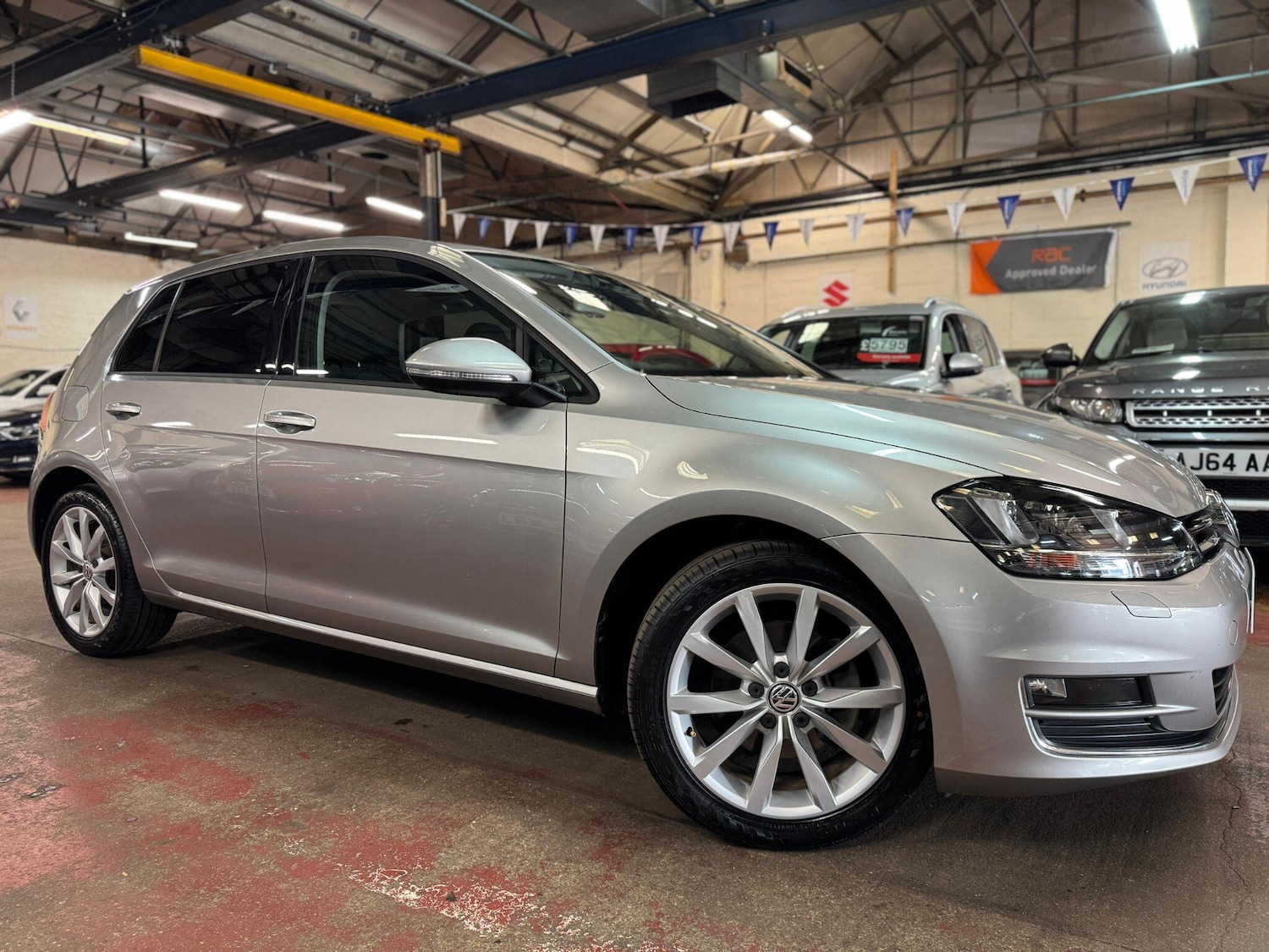 Used Volkswagen Golf for sale - 76189338: Photo 17