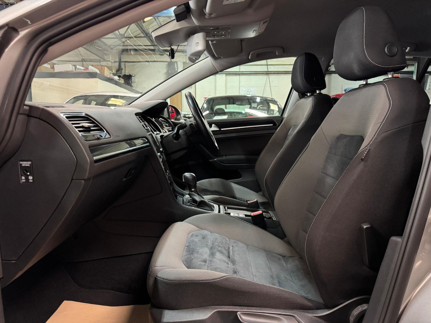 Used Volkswagen Golf for sale - 76189338: Photo 21