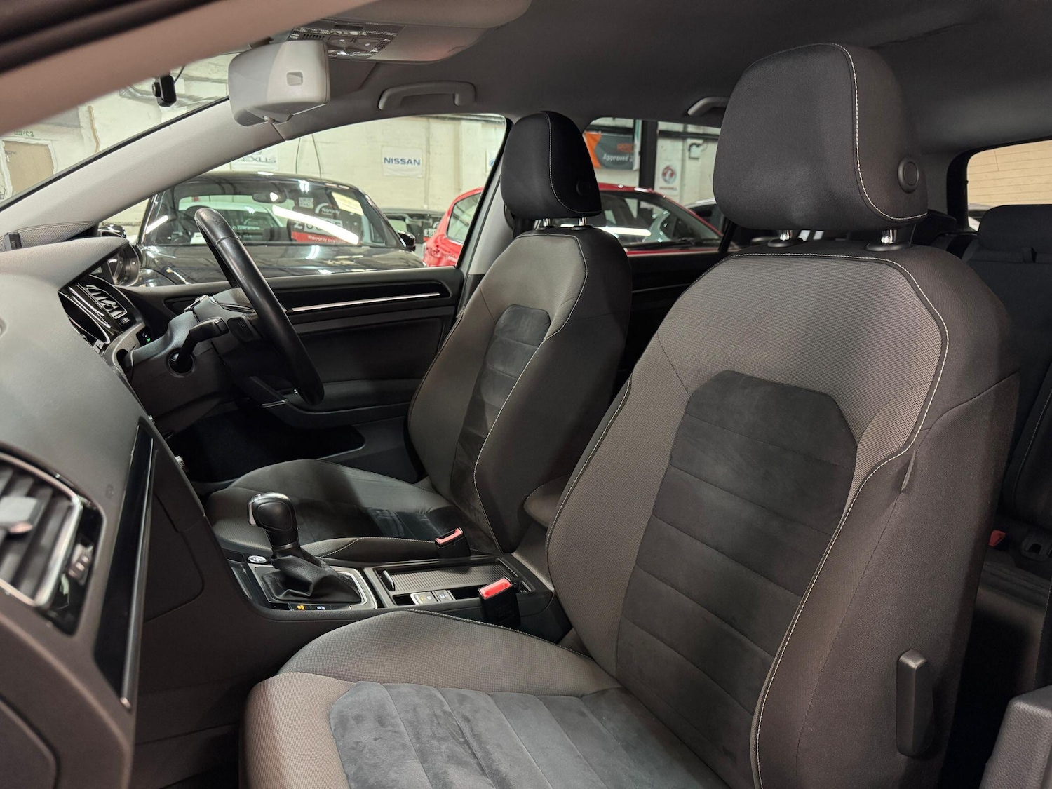 Used Volkswagen Golf for sale - 76189338: Photo 23