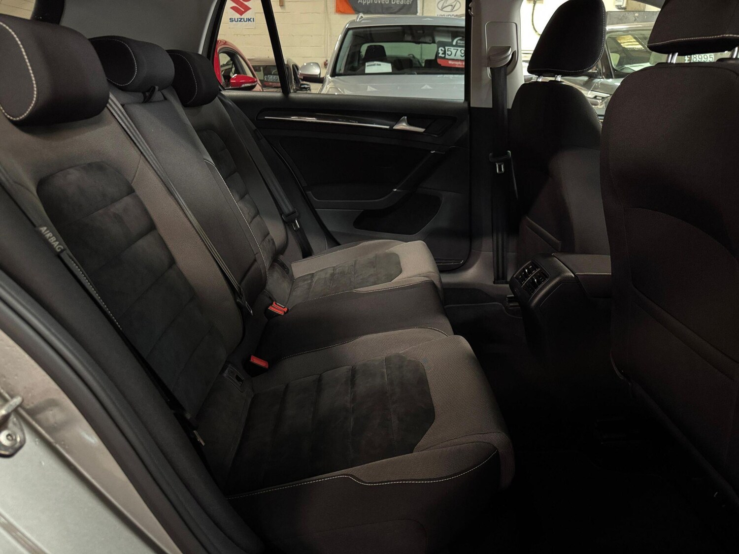 Used Volkswagen Golf for sale - 76189338: Photo 24