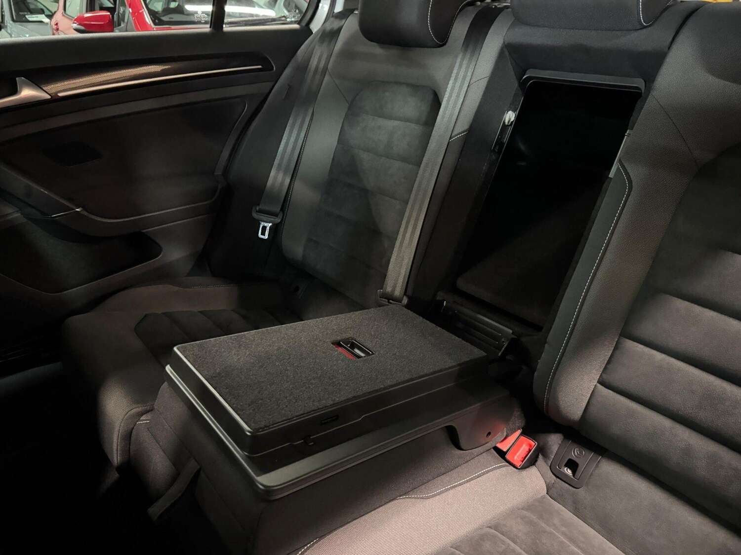 Used Volkswagen Golf for sale - 76189338: Photo 32