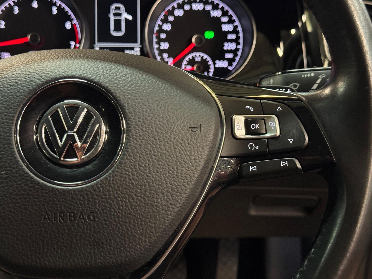 Used Volkswagen Golf for sale - 76189338: Photo 39