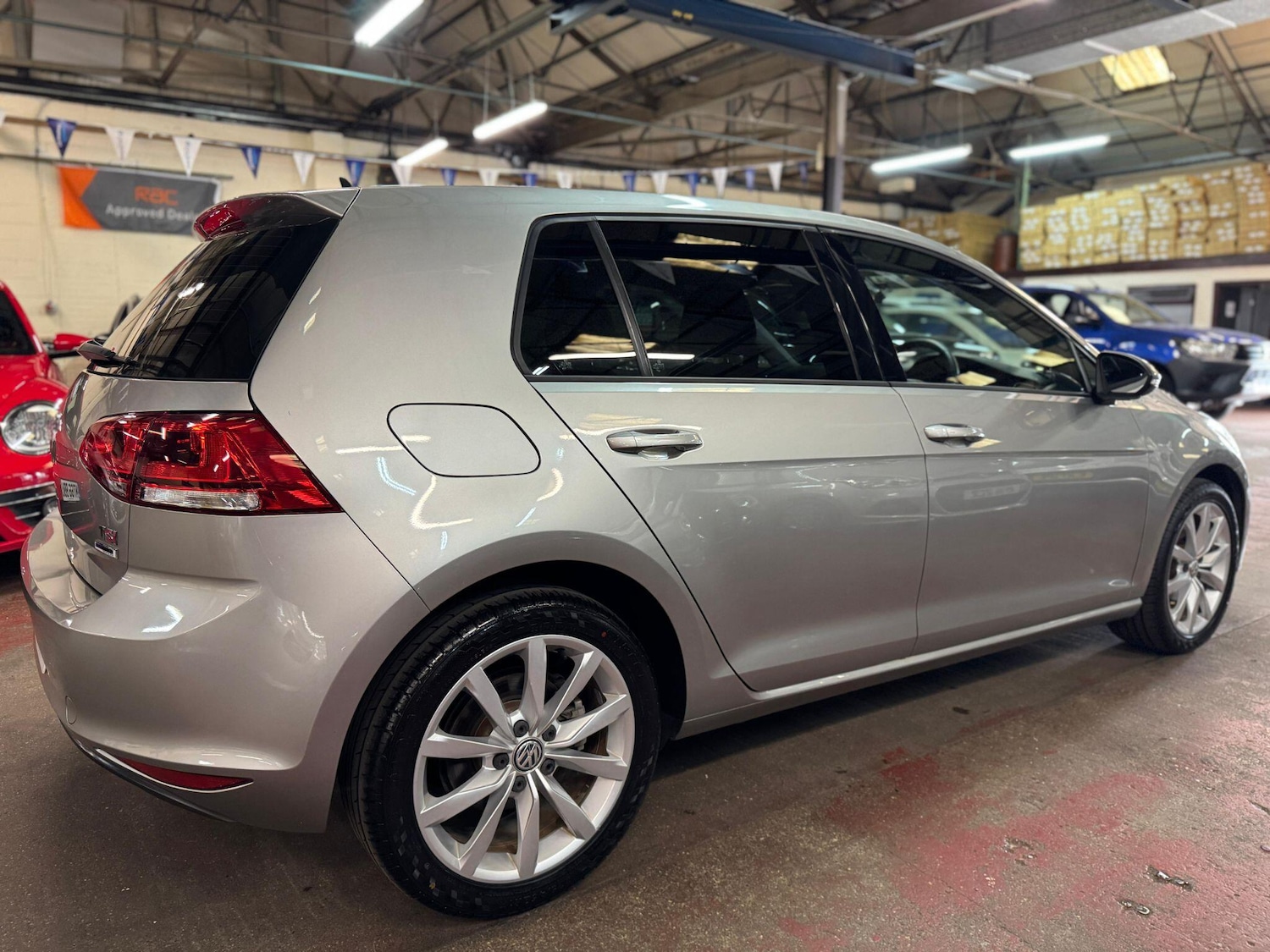 Used Volkswagen Golf for sale - 76189338: Photo 4