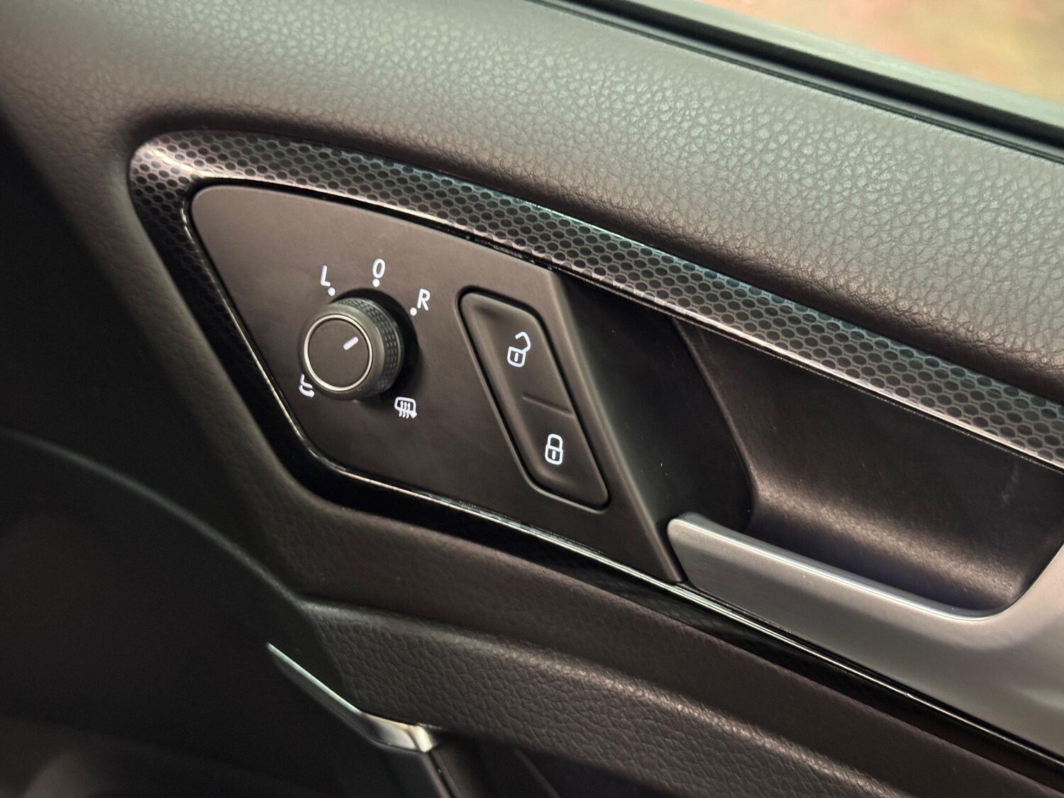 Used Volkswagen Golf for sale - 76189338: Photo 41