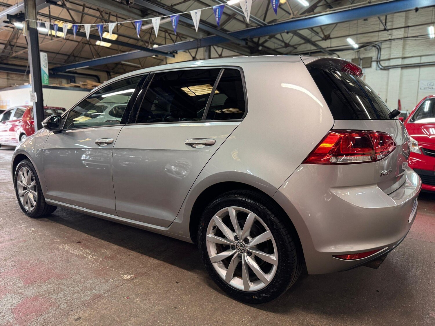 Used Volkswagen Golf for sale - 76189338: Photo 6