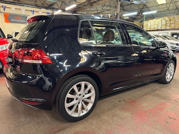 Used Volkswagen Golf 2014 for sale - 75940591: Photo