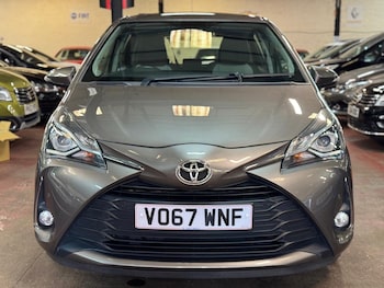Used Toyota Yaris 2017 for sale - 78622387: Photo