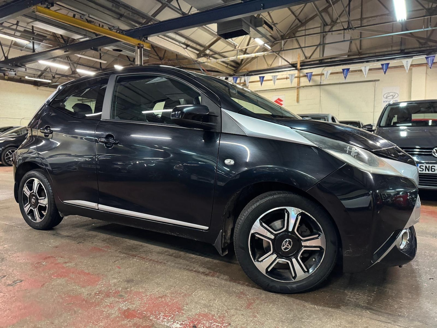 Used Toyota AYGO 2015 for sale - 77120799: Photo 16