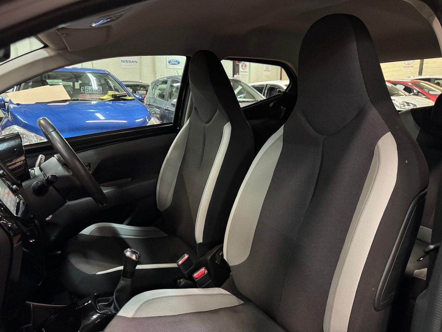 Used Toyota AYGO 2015 for sale - 77120799: Photo 22