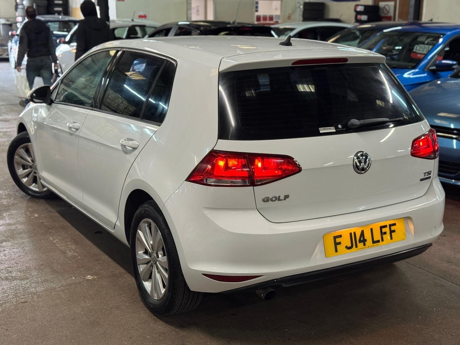Used Volkswagen Golf 2025 for sale - 77978077: Photo 9