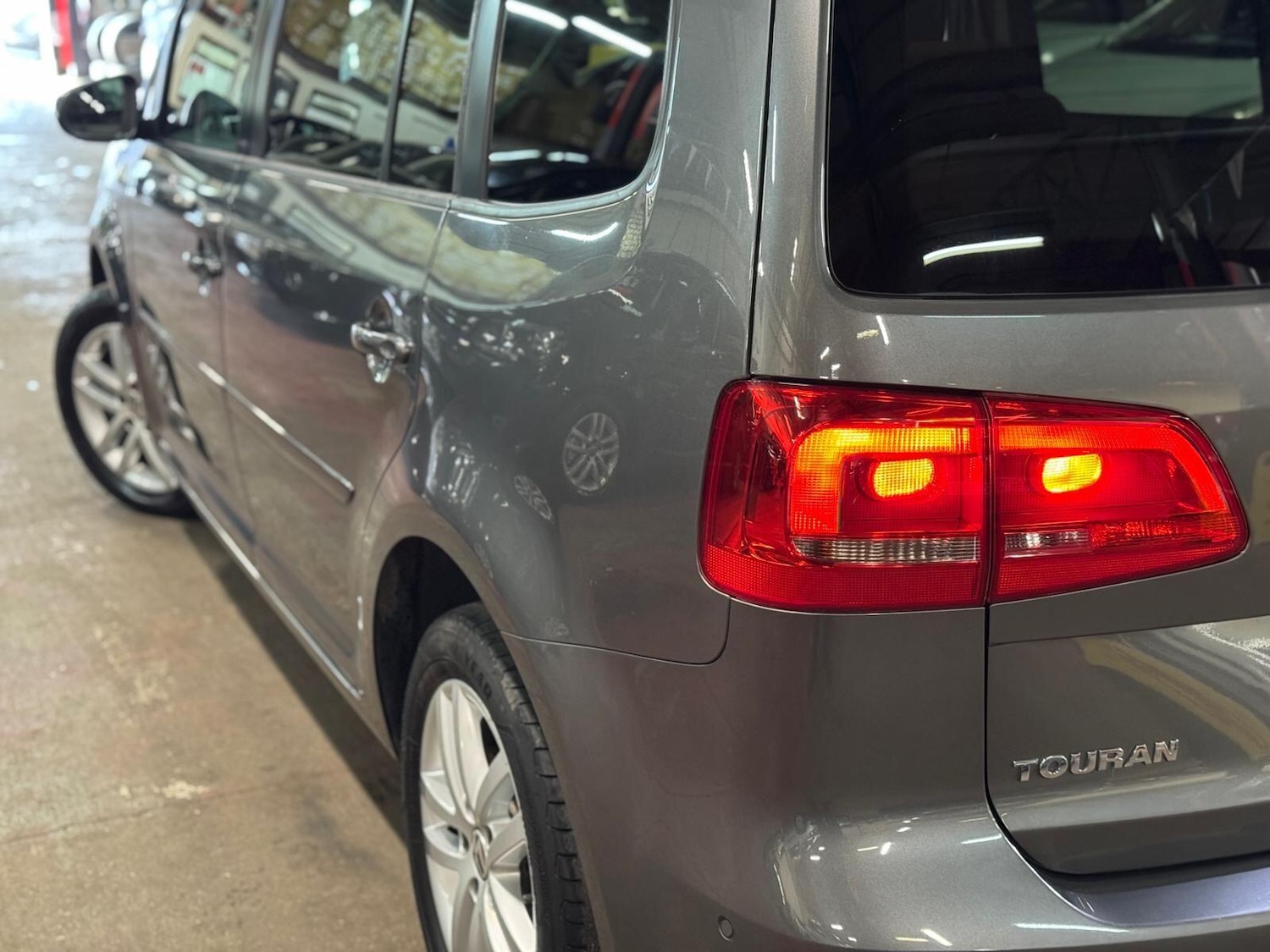 Used Volkswagen Touran 2015 for sale - 77109764: Photo 12