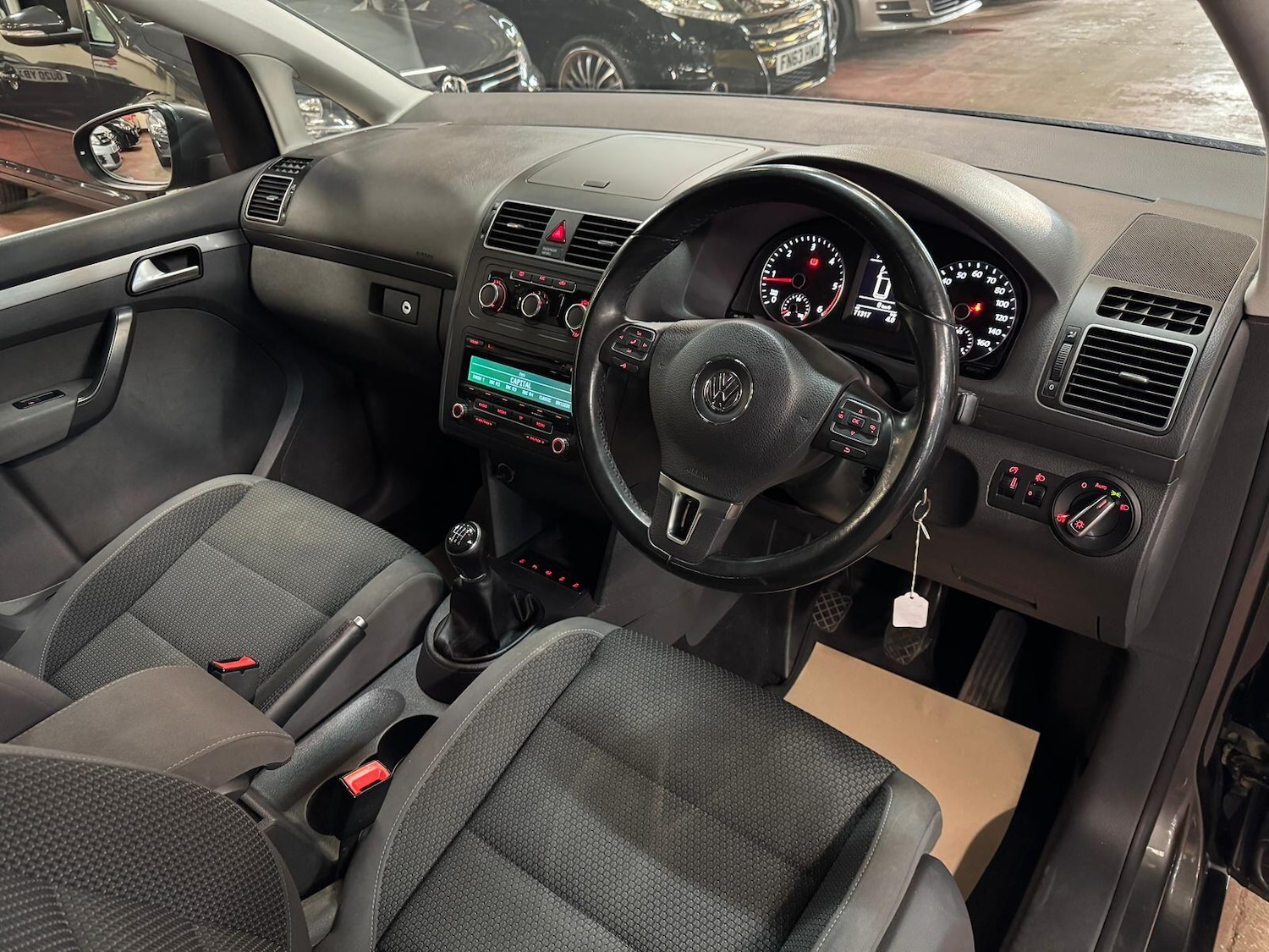 Used Volkswagen Touran 2015 for sale - 77109764: Photo 21