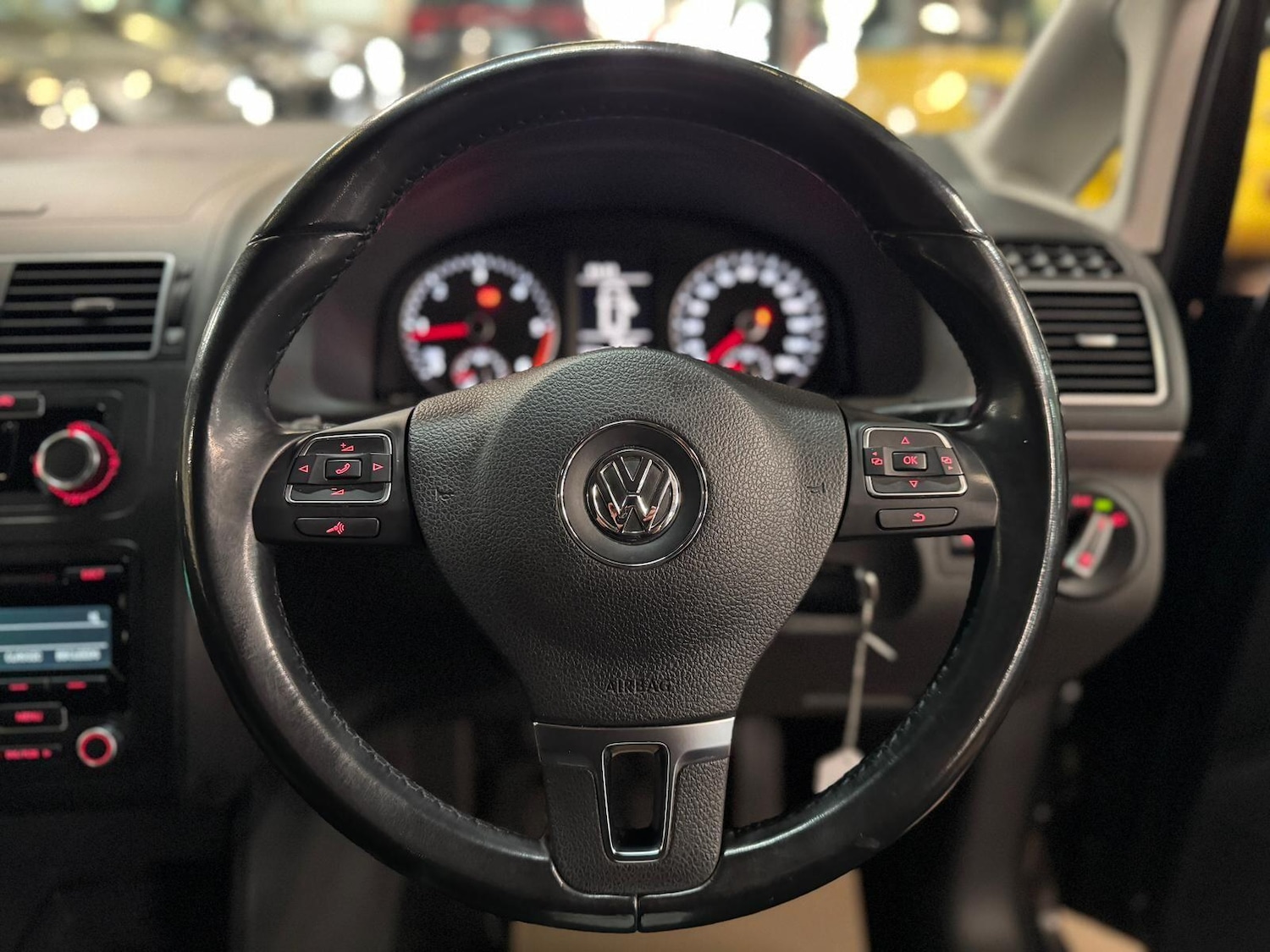 Used Volkswagen Touran 2015 for sale - 77109764: Photo 34