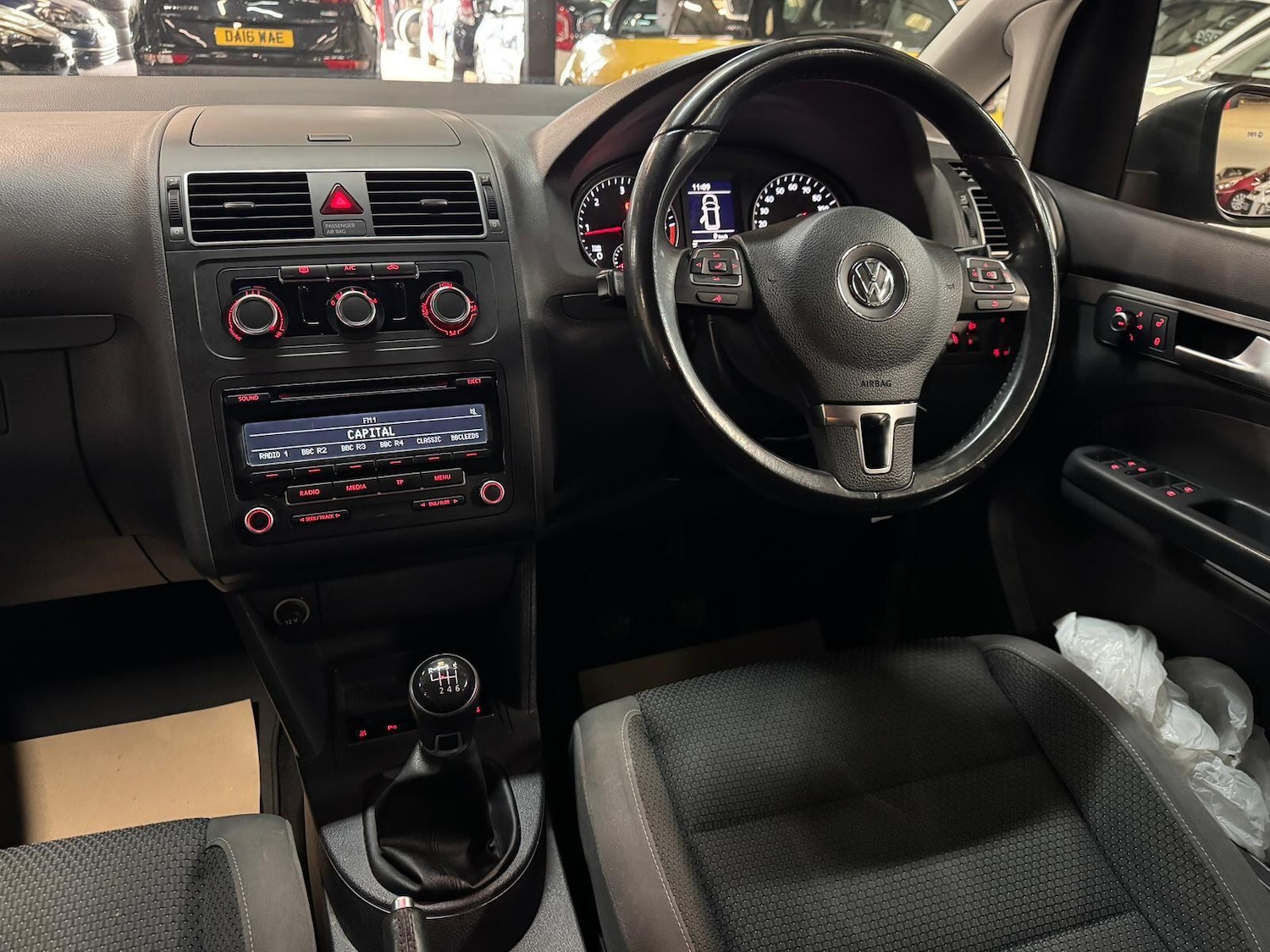 Used Volkswagen Touran 2015 for sale - 77109764: Photo 37