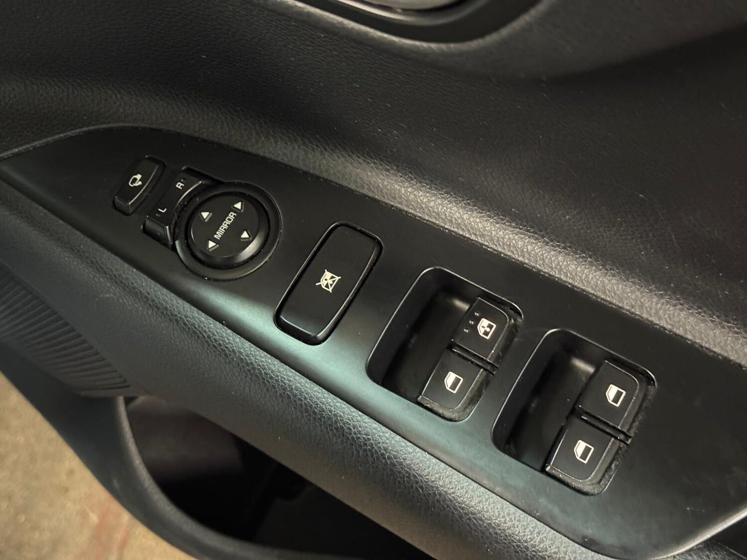 Used Kia Rio 2018 for sale - 76975557: Photo 38