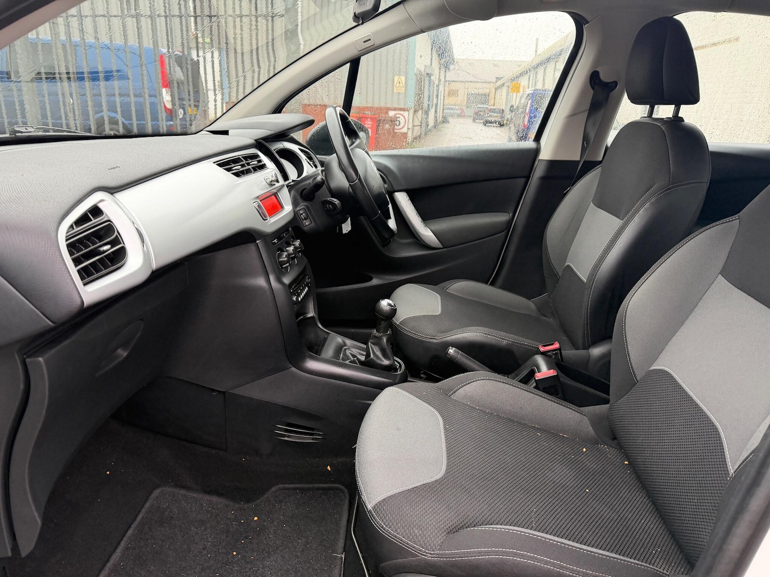 Used Citroen C3 2013 for sale - 76666803: Photo 8