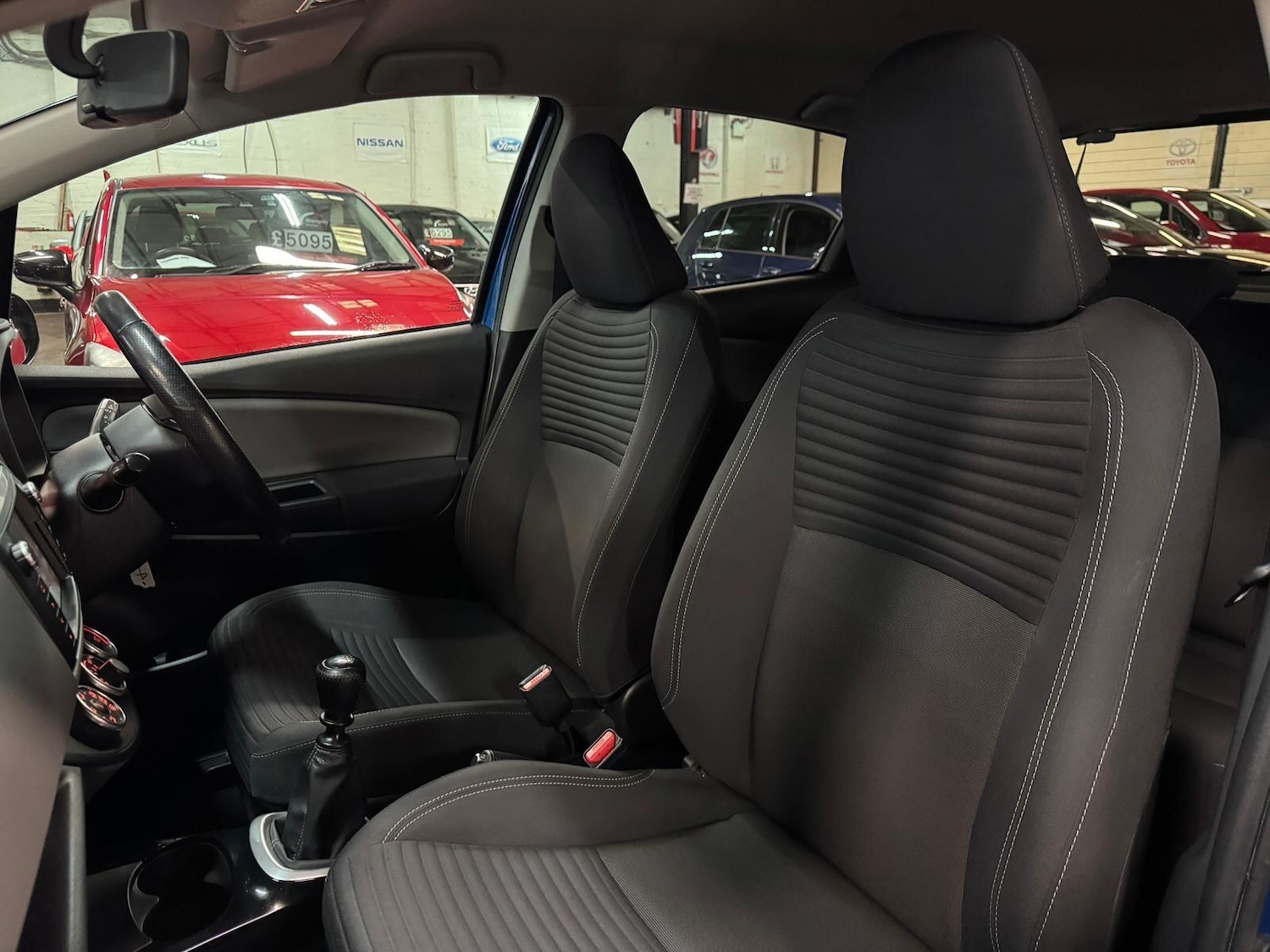 Used Toyota Yaris 2016 for sale - 77377515: Photo 23