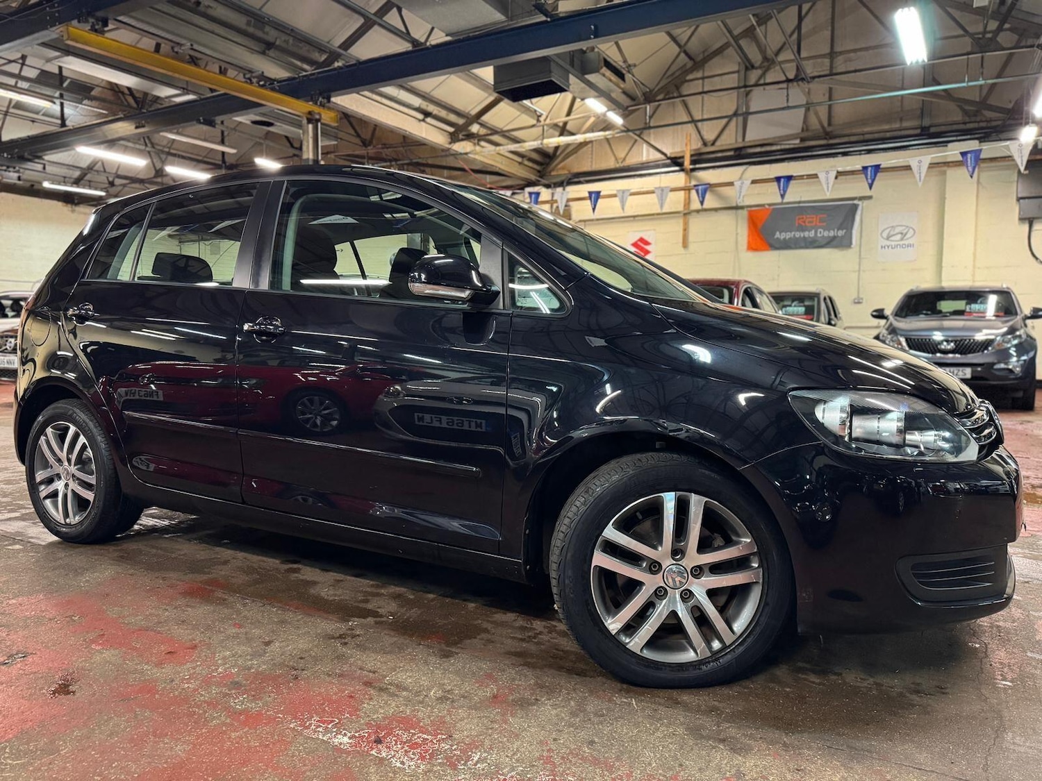 Used Volkswagen Golf Plus 2013 for sale - 76865451: Photo 17