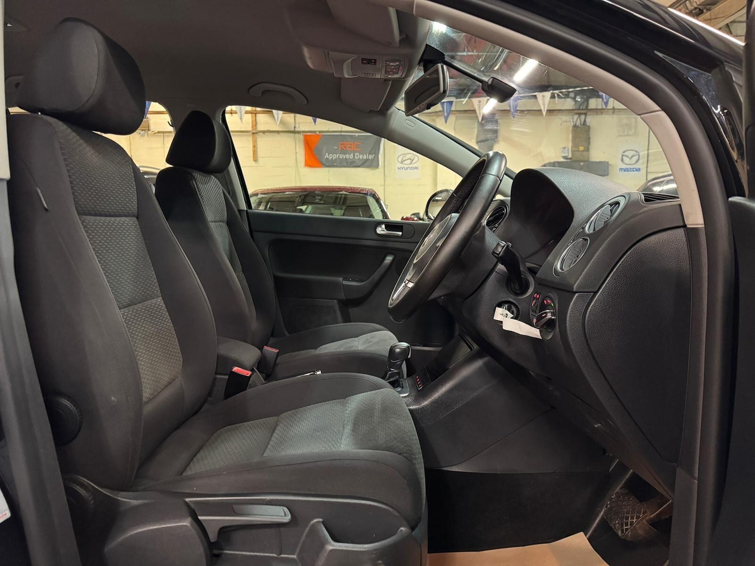 Used Volkswagen Golf Plus 2013 for sale - 76865451: Photo 18