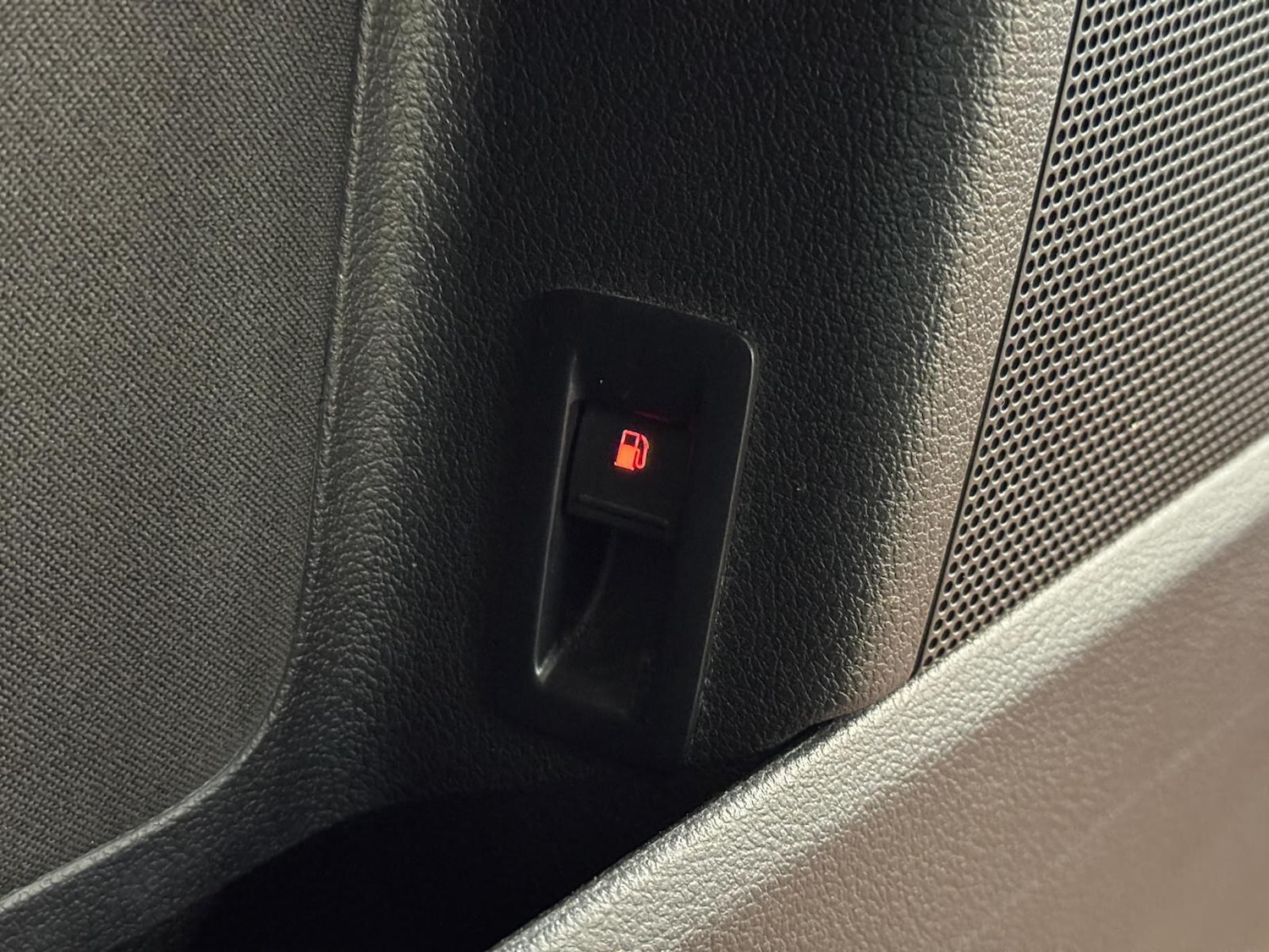 Used Volkswagen Golf Plus 2013 for sale - 76865451: Photo 42