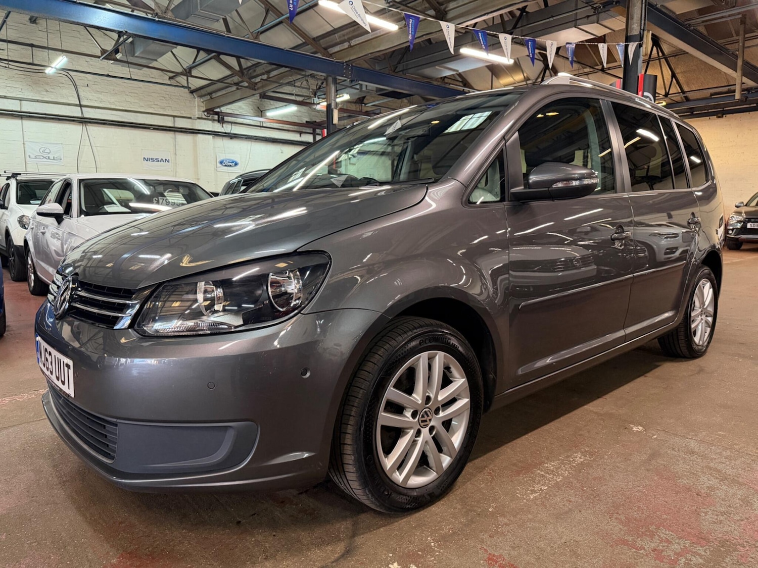Used Volkswagen Touran 2013 for sale - 77978471: Photo 3