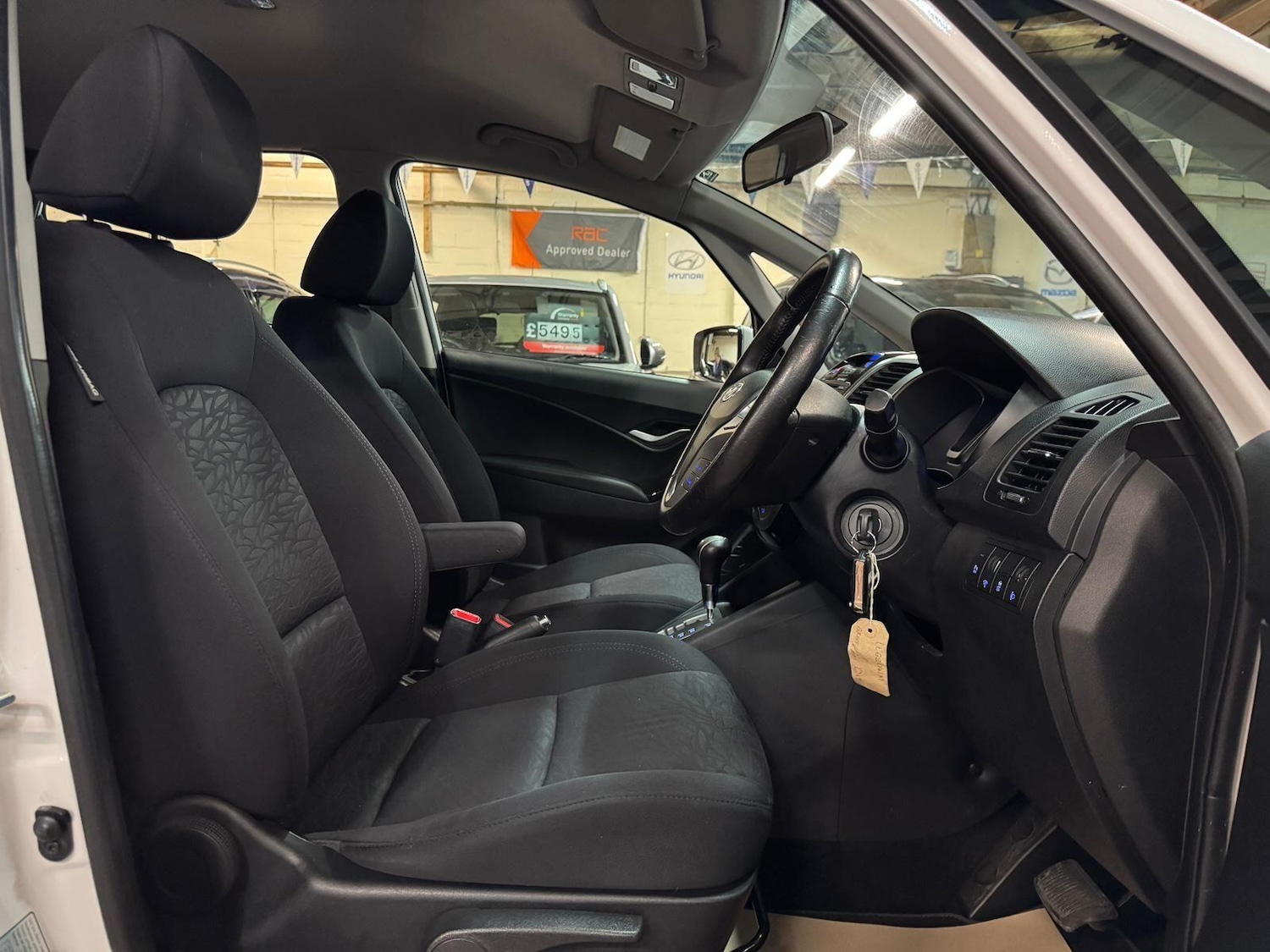 Used Hyundai Ix20 2012 for sale - 76472111: Photo 18