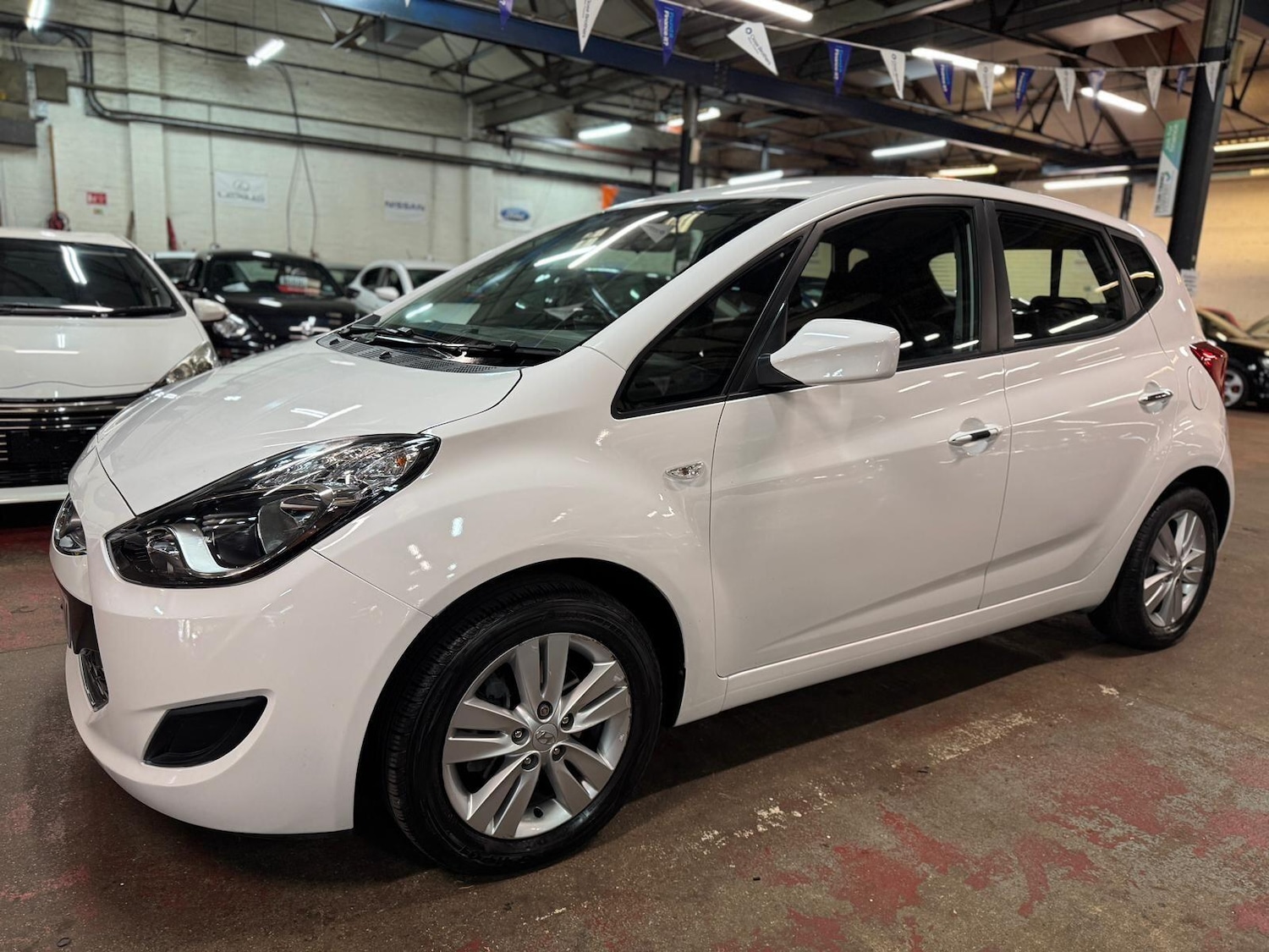 Used Hyundai Ix20 2012 for sale - 76472111: Photo 3