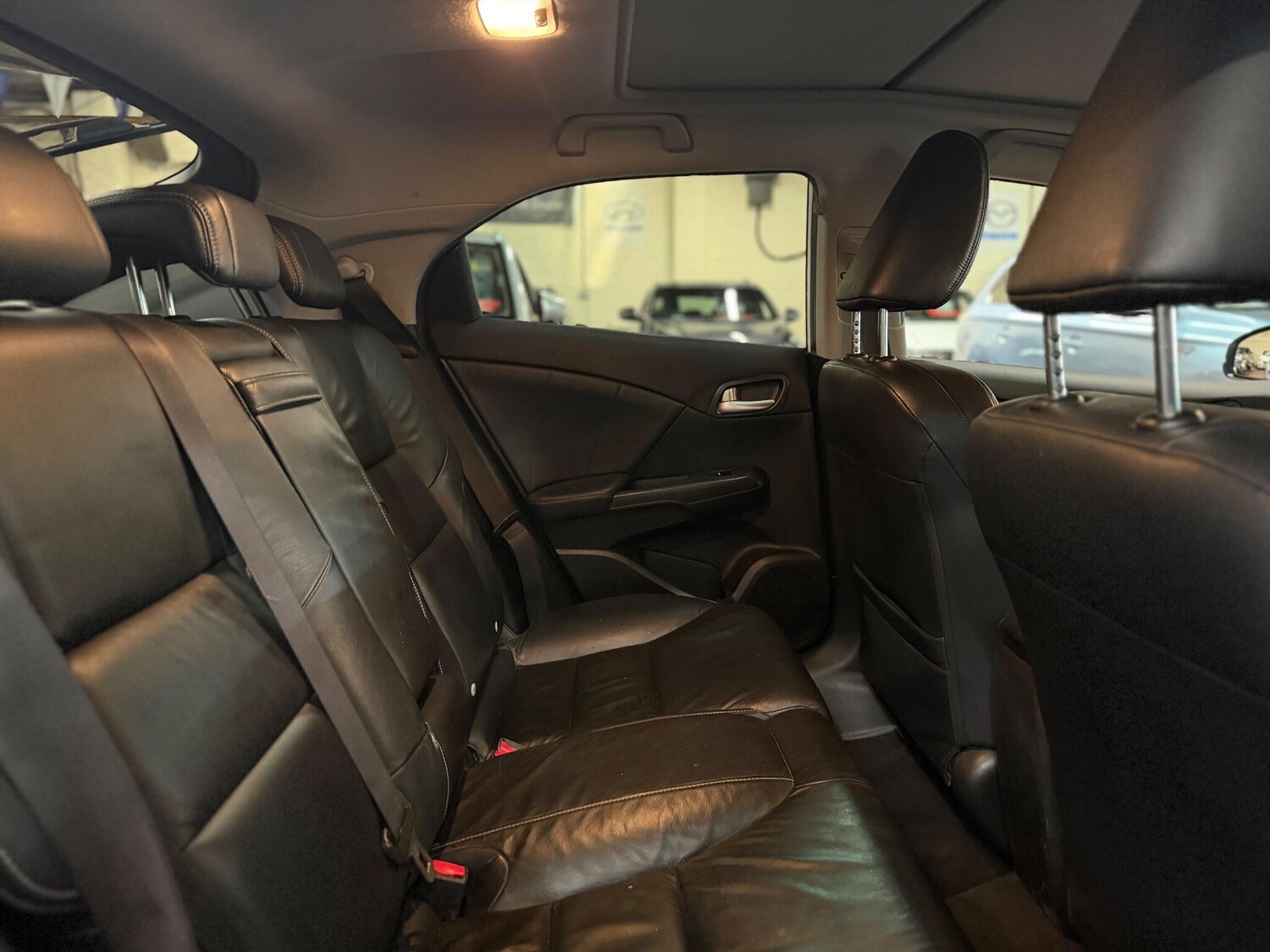 Used Honda Civic 2014 for sale - 76398712: Photo 24