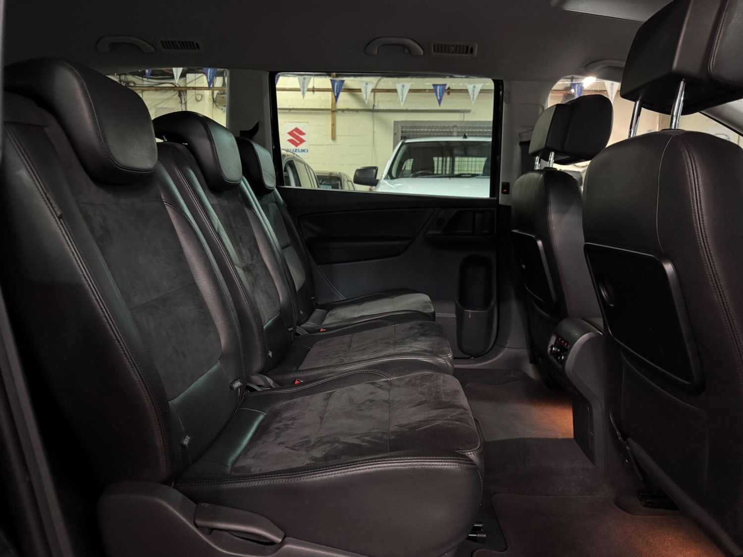 Used Volkswagen Sharan for sale - 77109836: Photo 27