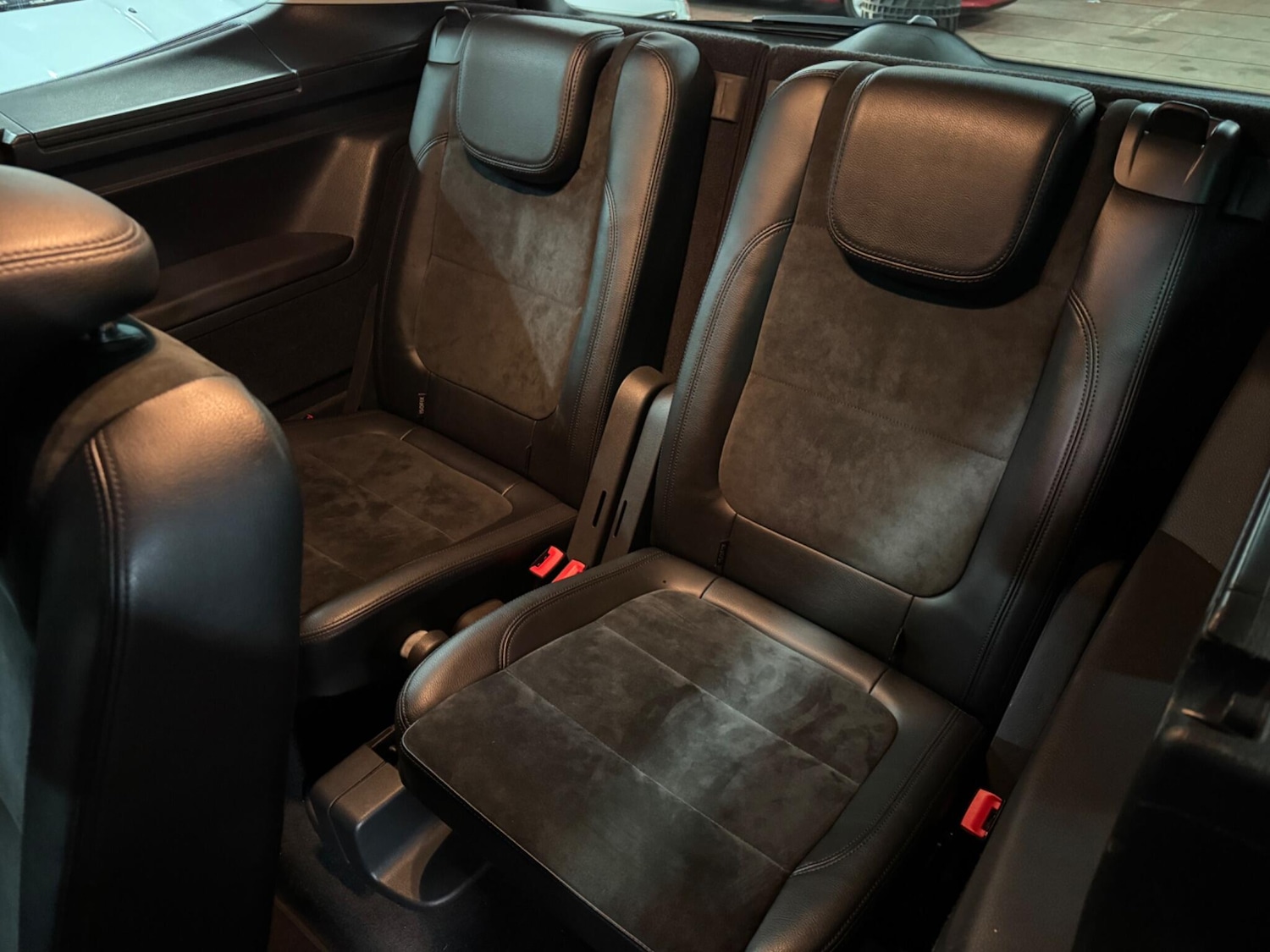 Used Volkswagen Sharan for sale - 77109836: Photo 33